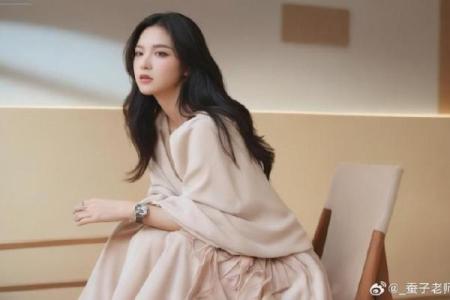女命合杀留官的深意与探讨：命理中的女性魅力与权力之道