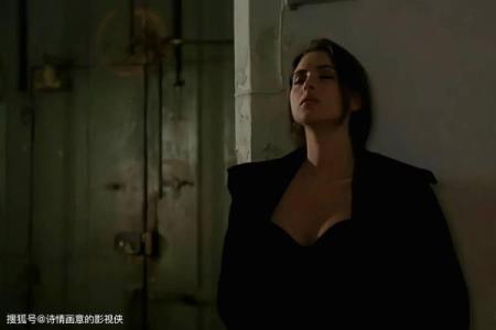 女人求严嵩不信命:追寻自我与命运的交织之旅