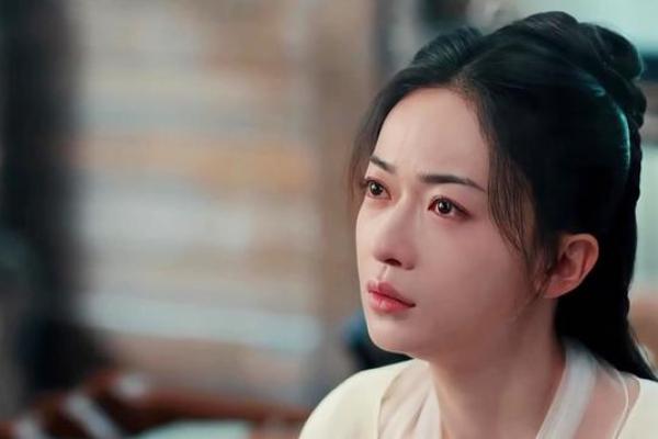 令狐冲命悬一线：在绝境中寻找希望的传奇