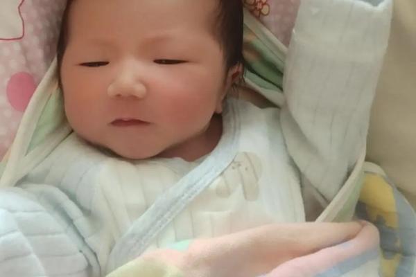 六点多出生的孩子命运解析，未来如何？