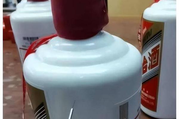 男生脚趾之间合不拢，原来暗藏命运之谜！