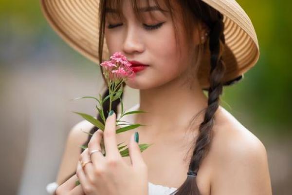 命里缺节操，如何面对生活的挑战与困扰？