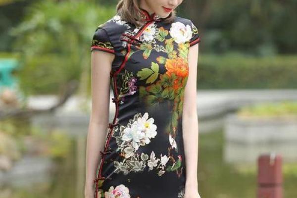 揭秘女命夫妻宫癸酉的深层含义与人生启示