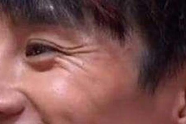 男人五行缺水的命运解析：如何弥补水元素的不足