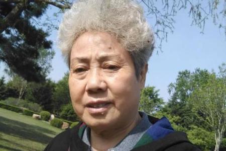 六十九岁属马女性的命运与人生启示:从青春到余晖的智慧旅程
