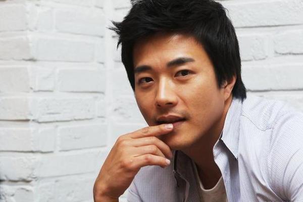 揭示男人爱你如命的九个信号，让你感受真正的浓情密意！