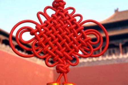 偏官在女命中的意义与解析:古老智慧中的现代启示