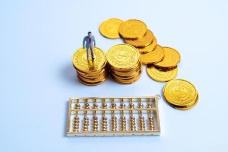 男人为何视钱如命？探讨财富观念的背后动因