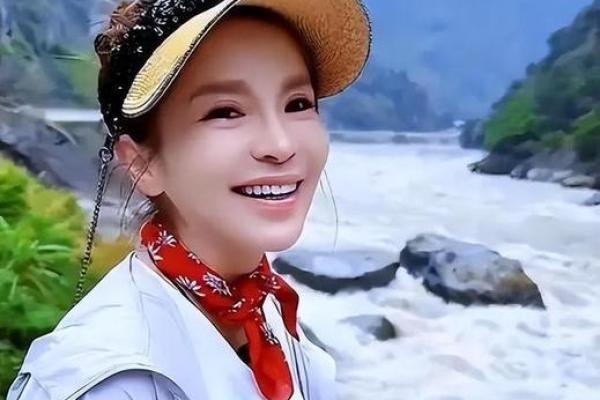霹雳火命女孩的命名之美与智慧：一个属于她的故事