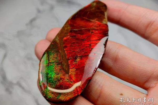 李居明的水晶之道：如何选择与你命相符的水晶？