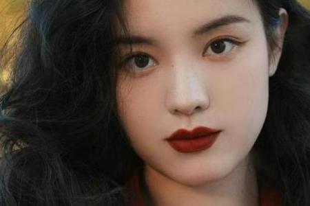 皮肤白嫩,命格解析:天生的美丽与命运的秘密