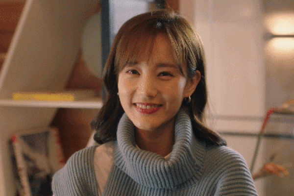 女性1999年命理解析：揭秘你的命运与成长之路