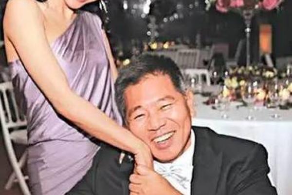 女命夫宫有财星的意义与人生启示