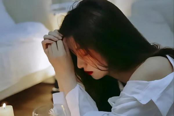 女人身材与命运的秘密：探讨形体如何影响人生轨迹