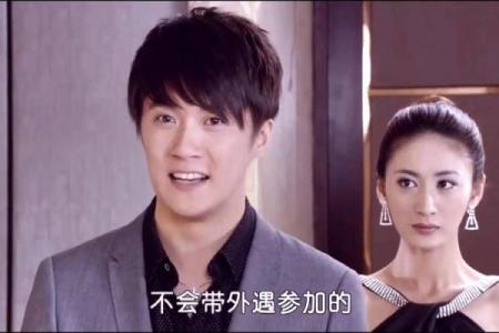 女中豪杰的命运:勇敢与坚韧的交响曲