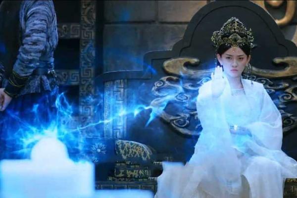 女皇宠妃如命：爱与权力交织的宫廷秘事