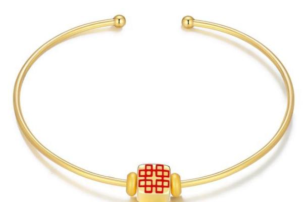 女性命里缺金的佩戴建议与吉祥物品解析