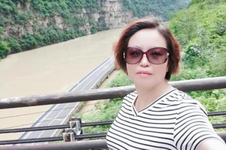 探索农历六月初一：她的命理与人生之路