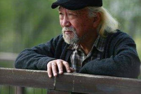今年74岁老人属什么命？详解命理与岁月的故事！