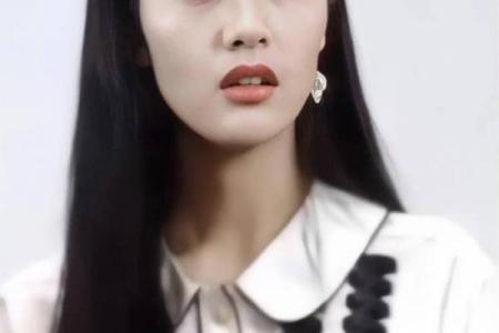揭开李嘉欣的命格之谜：她为何成为魅力与智慧并存的传奇女人？