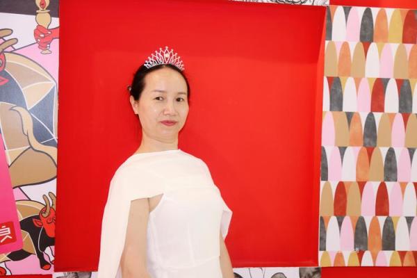 丙戌金舆女命的独特气质与魅力剖析