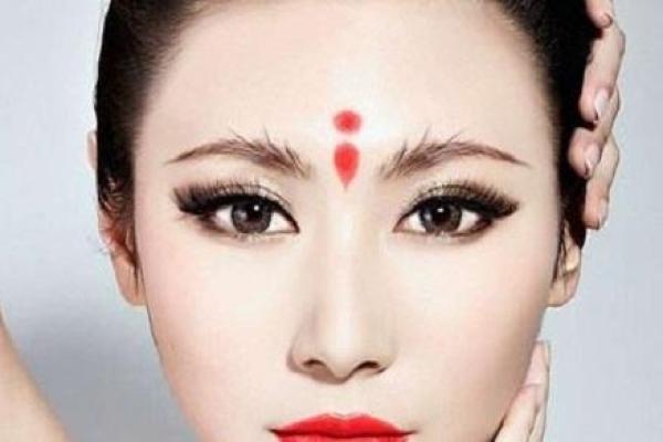 女人孤寒刑克之命的深邃解析与人生启示