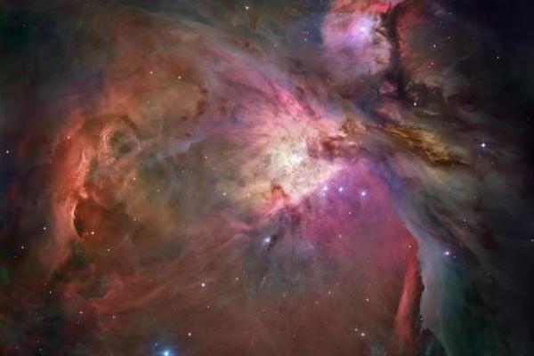 探索命之座：旅行者们的宇宙之旅与星空梦境