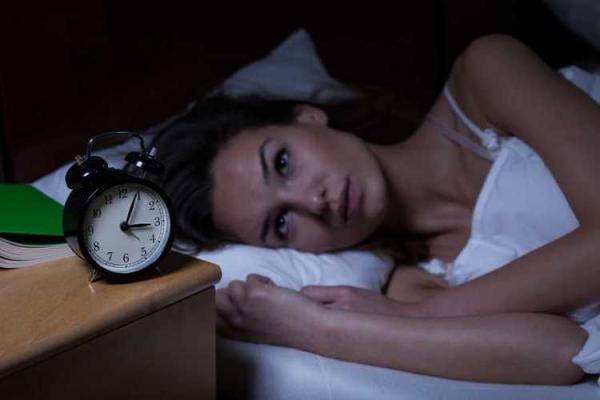 凌晨四点上班的女人：如何在黑夜中绽放光芒
