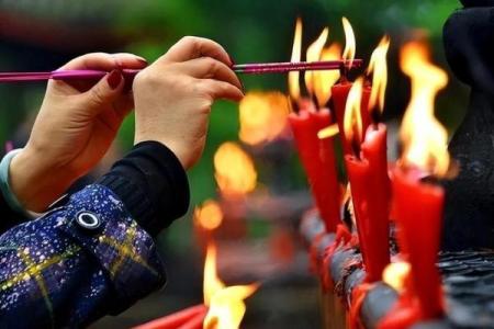 命里供奉香火的深层含义与传统文化探讨