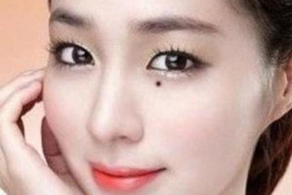 右额有旋的女生命运解析：揭开命运之谜的面纱